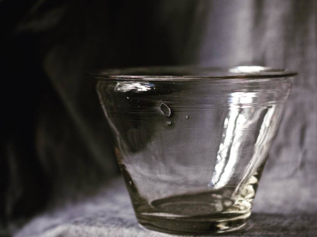 pot-confiture-verre-souflle-xviii-siecle